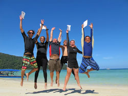 PADI IDC MALAYSIA March 2010 conducted by Course Director SF Chong, 12 Instructor candidates 100% passed rate from UK, Scotland, Switzerland, China, Taiwan, Sri Lanka and Spain has passed their PADI Instructor Examination.